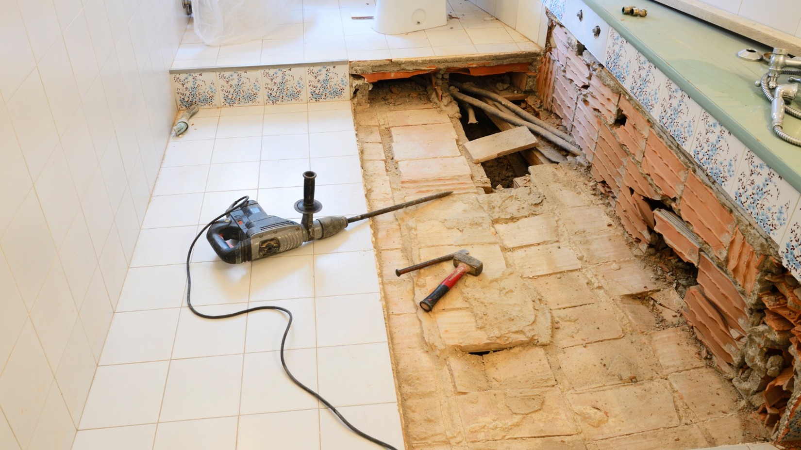 Bathroom Remodel Company in Leawood